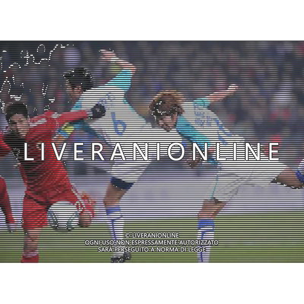 HONG KONG, 4 Gennaio 2011 () - Li Kian (R) dei punteggi Guangdong durante il match seconda tappa del 33 ¡ Guangdong-Hong Kong Cup tra Hong Kong e Guangdong a Hong Kong AG.ALDO LIVERANI SAS ITALY ONLY