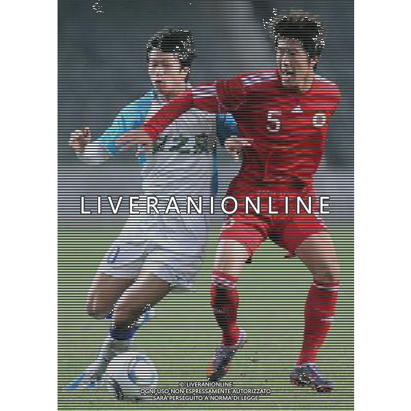 HONG KONG, 4 gen 2011 () - Pan Jia (L) del Guangdong gareggia con Bai He di Hong Kong durante il match seconda tappa del 33 ¡ Guangdong-Hong Kong Cup tra Hong Kong e Guangdong in Hong Kong AG.ALDO LIVERANI SAS ITALY ONLY