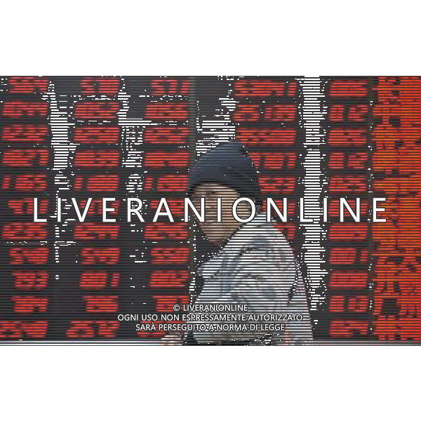 Xi\'an, 4 gennaio 2011 () - Scheda elettronica in una sala stock trading a Xi\'an, capitale della Cina nord-occidentale della provincia dello Shaanxi. Borsa Cinese Ag, aldoliverani sas Italy only