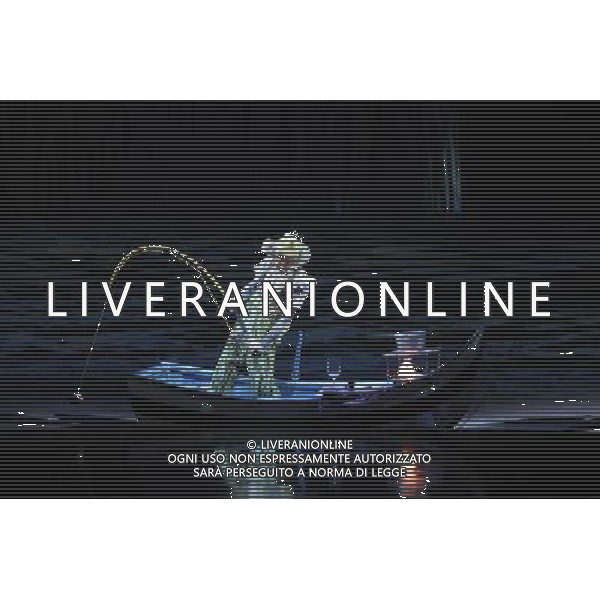 A performance of Cirque Du Soleil\'s new production \'Totem\' is pictured at the Royal Albert Hall in London, Great Britain on 4 January 2011. (FACUNDO ARRIZABALAGA) ©photoshot/Agenzia Aldo Liverani Sas - ITALY ONLY - Lo spettacolo \'Totem\' della nuova produzione del Cirque du Soleil alla Royal Albert Hall di Londra, in Gran Bretagna il 4 gennaio 2011.