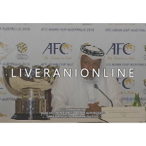 (110106) -- DOHA, Jan. 6, 2011 () -- Mohamed Bin Hammam Al- Abdulla, President of Asian Football Confederation (AFC) speaks during a press conference in Doha, capital of Qatar, Jan. 5, 2011. Australia was announced to be the host nation for the 2015 Asian Cup here Wednesday. (/Maneesh Bakshi) ©photoshot/Agenzia Aldo Liverani Sas - ITALY ONLY - 24mo congresso dell\'Asian Football Confederation (AFC) a Doha, capitale del Qatar, 6 gennaio 2011.