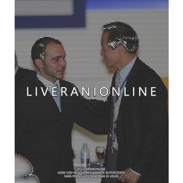 (110106) -- DOHA, Jan. 06, 2011 () -- Jordan\'s Prince Ali bin al-Hussein (L) is congratulated by outgoing South Korean FIFA vice president Chung Mong-Joon during the 24th Asian Football Confederation (AFC) congress in Doha, capital of Qatar, Jan. 6, 2011. Ali bin al-Hussein won the votes of the AFC for the FIFA vice-presidency.(/Chen Shaojin) ©photoshot/Agenzia Aldo Liverani Sas - ITALY ONLY - 24mo congresso dell\'Asian Football Confederation (AFC) a Doha, capitale del Qatar, 6 gennaio 2011.