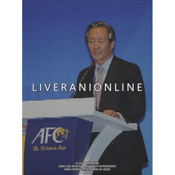 (110106) -- DOHA, Jan. 06, 2011 () -- Outgoing South Korean FIFA vice president Chung Mong-Joon speaks during the 24th Asian Football Confederation (AFC) congress in Doha, capital of Qatar, Jan. 6, 2011. Jordan\'s Prince Ali bin al-Hussein won the votes of the AFC for the FIFA vice-presidency. (/Chen Shaojin) ©photoshot/Agenzia Aldo Liverani Sas - ITALY ONLY - 24mo congresso dell\'Asian Football Confederation (AFC) a Doha, capitale del Qatar, 6 gennaio 2011.