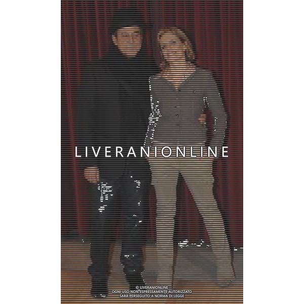 MILANO 10/1/2011 TEATRO MANZONI VIA MANZONI PRESENTAZIONE DELLO SPETTACOLO TEATRALE: \'IL CATALOGO\' NELLA FOTO ISABELLA FERRARI ED ENNIO FANTASTICHINI FOTO ROMANO/AG ALDO LIVERANI