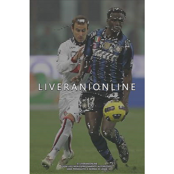 Milano 12-01-2011 Coppa Italia TIM CUP 2010/11 inter-genoa 3:2 nella foto macdonald mariga e rodrigo palacio ph marco luzzani/ag aldo liverani s.a.s.