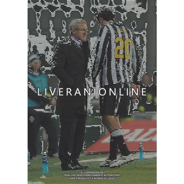 Coppa Italia TIM Cup 2010/2011 Ottavi di Finale Torino - 13.01.2011 Juventus-Catania Nella Foto: luigi del neri e luca toni infortunato /Ph.Vitez-Ag. Aldo Liverani
