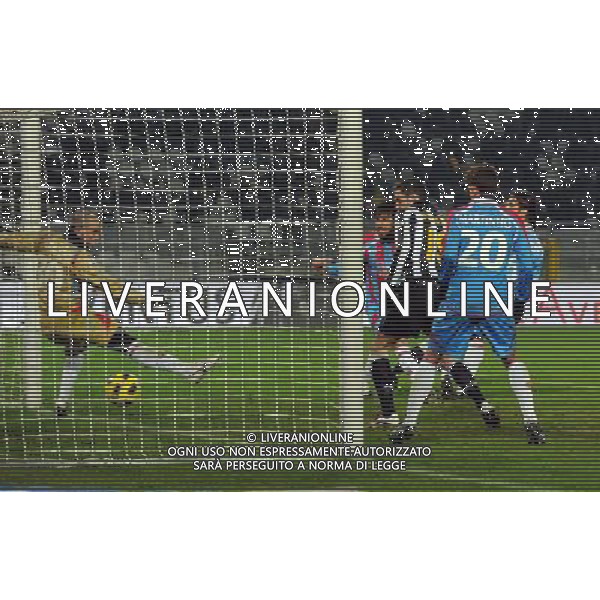 Coppa Italia TIM Cup 2010/2011 Ottavi di Finale Torino - 13.01.2011 Juventus-Catania Nella Foto:pepe gol /Ph.Vitez-Ag. Aldo Liverani