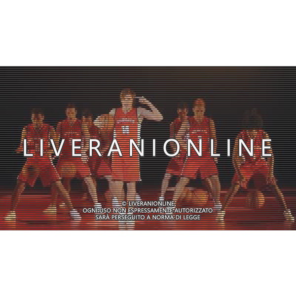 (110113) -- TAIPEI, Jan. 13, 2011 () -- Actors perform during a dress rehearsal of the musical \'High School Musical\' in Taipei, southeast China\'s Taiwan, Jan. 13, 2011. A dress rehearsal press conference of the musical was held on Thursday. The musical, which is adapted from the film of the same name, will be performed at the Sun Yat-sen Memorial Hall in Taipei from Jan. 14 to 23. (/Wu Ching-teng) (mcg) ©photoshot/Agenzia Aldo Liverani Sas - ITALY ONLY - Attori durante le prove generali della commedia musicale \'High School Musical\' a Taipei, Cina sud-orientale di Taiwan, 13 gennaio 2011.