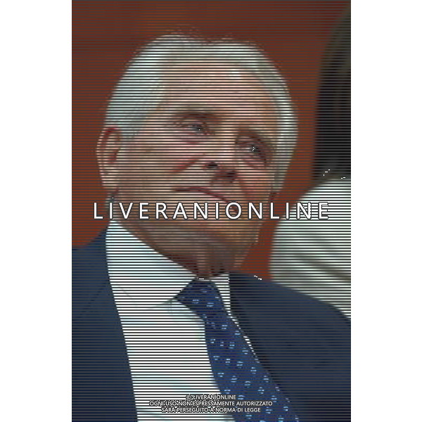 MILANO 20/5/2003 CORRIERE DELLA SERA SALA MONTANELLI VIA SOLFERINO, 26 PRESENTAZIONE DEL LIBRO DI GIAMPIERO BONIPERERTI: \'UNA VITA A TESTA ALTA\' NELLA FOTO GIAMPIERO BONIPERTI FOTO MARIO ROMANO/AG. ALDO LIVERANI