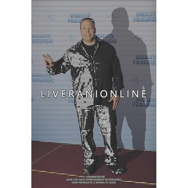 Actor Kevin James at the photocall for \'Dickste Freunde / The Dilemma\' at Hotel Adlon, Berlin ©FUTURE IMAGE/NEWSPIX/AG ALDO LIVERANI SAS - ITALY ONLY - *** Local Caption *** .