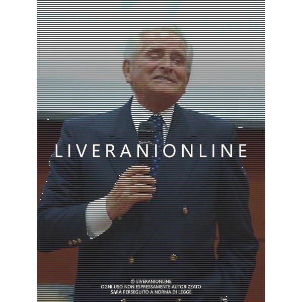MILANO 20/5/2003 CORRIERE DELLA SERA SALA MONTANELLI VIA SOLFERINO, 26 PRESENTAZIONE DEL LIBRO DI GIAMPIERO BONIPERERTI: \'UNA VITA A TESTA ALTA\' NELLA FOTO GIAMPIERO BONIPERTI FOTO MARIO ROMANO/AG. ALDO LIVERANI