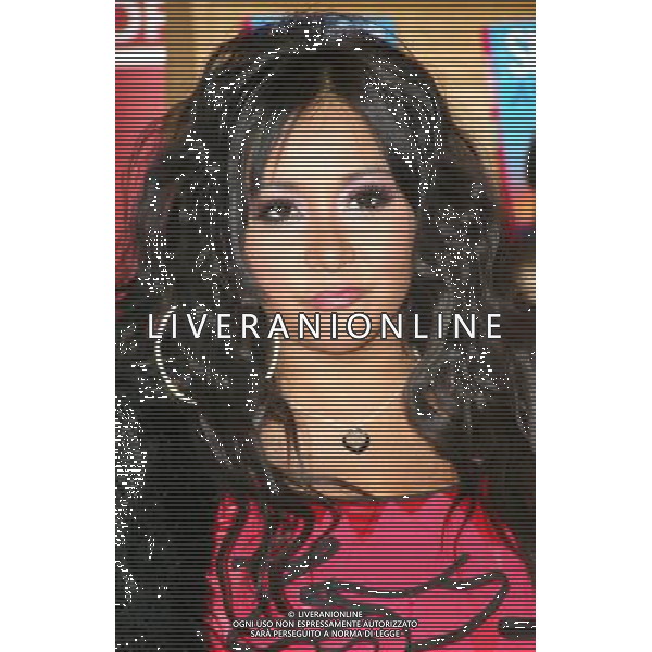 10 January 2011 - New York, NY - Nicole \'Snooki\' Polizzi. Nicole \'Snooki\' Polizzi star of \'Jersey Shore\' signs copies of her new book \'A Shore Thing\' at Borders Books and Music at Columbus Circle New York City. Photo Credit: Paul Zimmerman/AdMedia AG. ALDO LIVERANI SAS ITALY ONLY