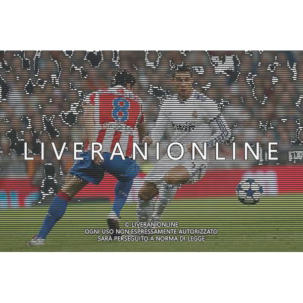 Atletico de Madrid\'s Raul Garcia and Real Madrid\'s Cristiano Ronaldo during spanish cup match on January 13th 2011. Photo: Cesar Cebolla / ALFAQUI AG ALDO LIVERANI ONLY ITALY