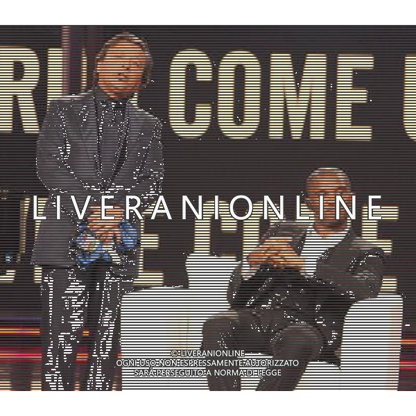 MILANO 20-1-2011 TRASMISSIONE TV CHIAMBRETTI NIGHT OSPITE SAMUEL ETO\'O NELLA FOTO PIERO CHIAMBRETTI SAMUEL ETO\'O PH FIOCHI AGALDO LIVERANI SAS