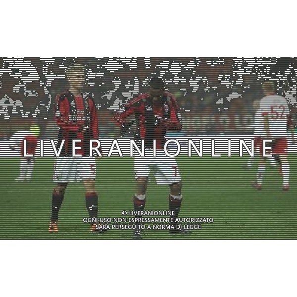Milan - Bari Coppa Italia Tim Cup 20/01/2011 nella foto esultanza dopo il gol di robinho con merkel ©luzzani/Agenzia Aldo Liverani Sas