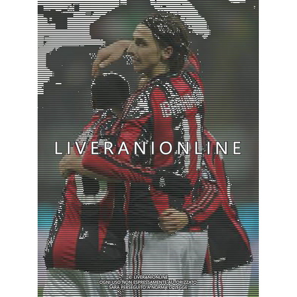 Milano 20-01-2011 Coppa Italia Tim Cup 2010/11 milan-bari nella foto zlatan ibrahimovic esulta con i compagni dopo il gol ph marco luzzani/ag aldo liverani s.a.s.