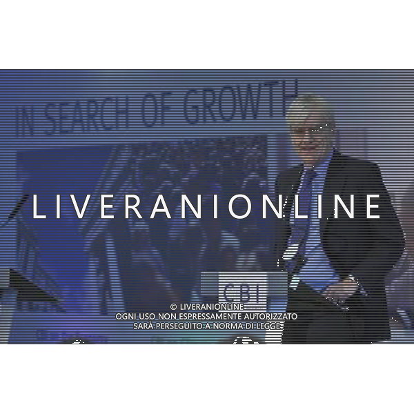 Sir Richard LambertÕs final speech at the CBI before his successor John Cridland takes over as the new CBI Director-General next Monday. Photo Shows; John Cridland introducing Sir Richard Lambert ©photoshot/Agenzia Aldo Liverani Sas - ITALY ONLY - Il discorso finale di Sir Richard Lambert al CBI prima dell\'introduzione del suo successore John Cridland che gli subentra come nuovo Direttore Generale della CBI