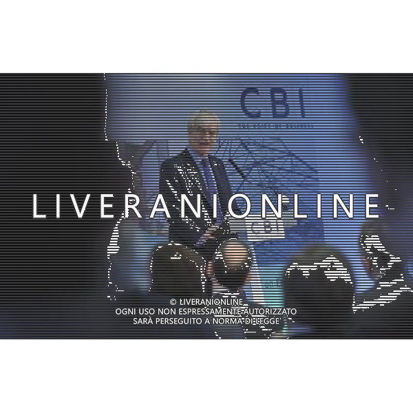 Sir Richard LambertÕs final speech at the CBI before his successor John Cridland takes over as the new CBI Director-General next Monday. Photo Shows; John Cridland introducing Sir Richard Lambert ©photoshot/Agenzia Aldo Liverani Sas - ITALY ONLY - Il discorso finale di Sir Richard Lambert al CBI prima dell\'introduzione del suo successore John Cridland che gli subentra come nuovo Direttore Generale della CBI