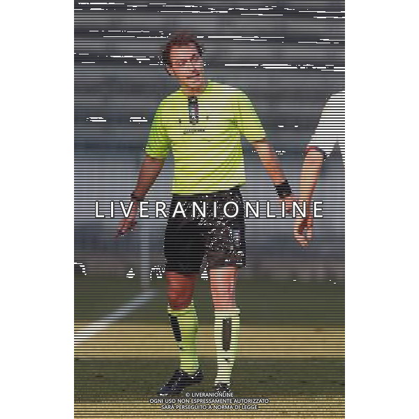 MONZA BRIANZA 23/01/2011 - MONZA BRIANZA VS REGGIANA - CAMPIONATO PRIMA DIVISIONE LEGA PRO 2010-2011 - NELLA FOTO: ARBITRO LUCA PAIRETTO DI NICHELINO FOTO NANDO VESCUSIO / AGENZIA ALDO LIVERANI