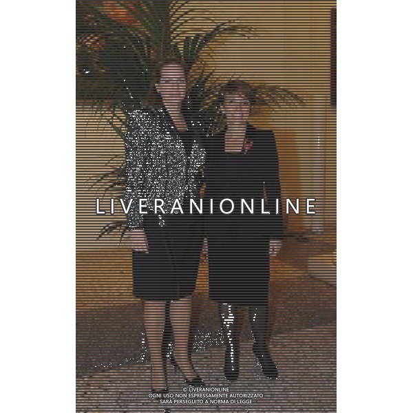 MILANO 26/1/2011 SALA DELLE COLONNE PALAZZO REALE CONFERENZA STAMPA DI PRESENTAZIONE DEL PREMIO ARIANE DE ROTHSCHILD 2011 PER L\' ARTE CONTEMPORANEA NELLA FOTO ARIANE DE ROTHSCHIELD E PATRIZIA SANDRETTO RE REBAUDETTO FOTO ROMANO/AG ALDO LIVERANI