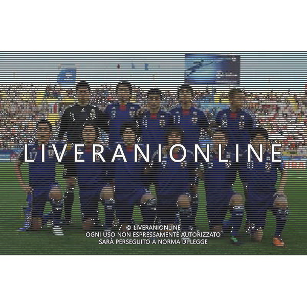 (110125) -- DOHA, Jan. 25, 2011 () -- Players of Japan pose for team photograph before the semifinal between Japan and South Korea at the Asian Cup in Doha, capital of Qatar, Jan. 25, 2011. (/Tao Xiyi)(lm) Doha , Coppa d\'Asia 2011 semifinali Giappone vs Corea del Sud AG. ALDO LIVERANI SAS ITALY ONLY