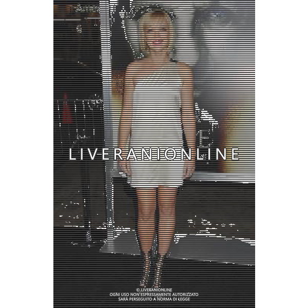 Emily Bergl Photo by Janet Gough \'The Rite\' World Premiere at Grauman\'s Chinese Theatre January 26, 2011 - Hollywood, California AG. ALDO LIVERANI SAS ITALY ONLY *** Local Caption ***