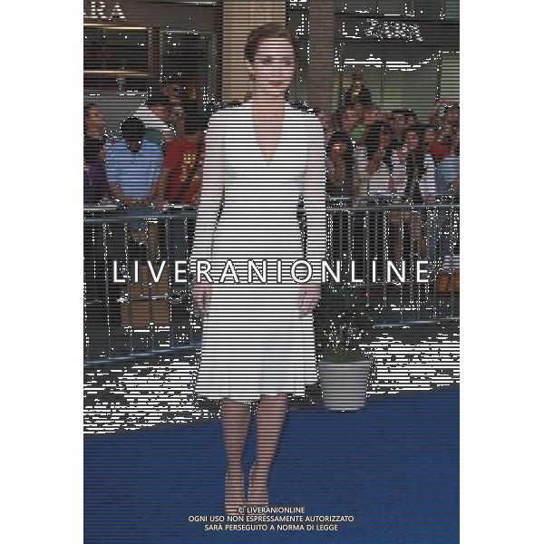 23 January 2011 - Hollywood, CA - Emily Blunt. Gnomeo And Juliette World Premiere held At The El Capitan Theatre. Photo Credit: Kevan Brooks/AdMedia AG. ALDO LIVERANI SAS ITALY ONLY