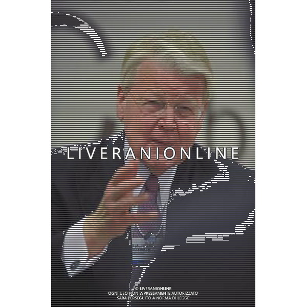 DAVOS/SWITZERLAND, 29JAN11 - Olafur Ragnar Grimsson President of Iceland, Office of the President of Iceland captured during the session \'Oceans\' at the hotel Rinerhorn during the Annual Meeting 2011 of the World Economic Forum in Davos, Switzerland, on January 29, 2011. World Economic Forum AG. ALDO LIVERANI SAS ITALY ONLY
