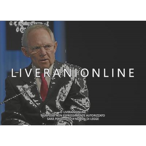 DAVOS/SWITZERLAND, 29JAN11 - Wolfgang Schaeuble, Federal Minister of Finance of Germany, is captured during the session \'The Global Economic Outlook\' at the Annual Meeting 2011 of the World Economic Forum in Davos, Switzerland, January 29, 2011. World Economic Forum AG. ALDO LIVERANI SAS ITALY ONLY