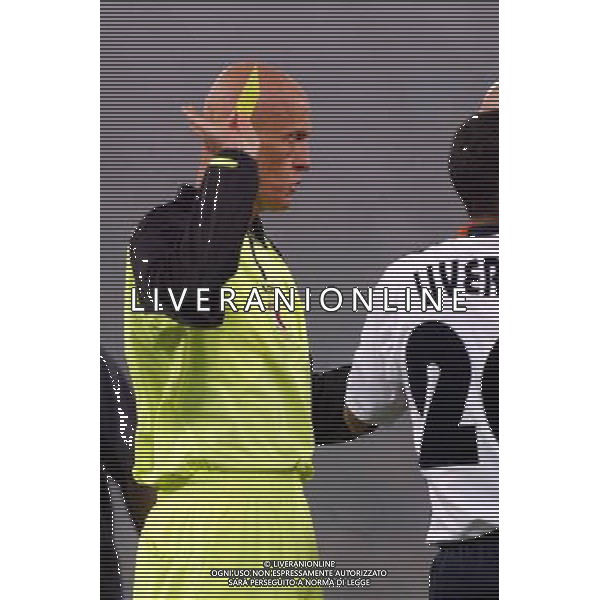 Lazio-Juventus coppa italia finale andata Tim Cup 17/03/2004 nella foto arbitro pierluigi collina foto terruso/agenzia aldo liverani