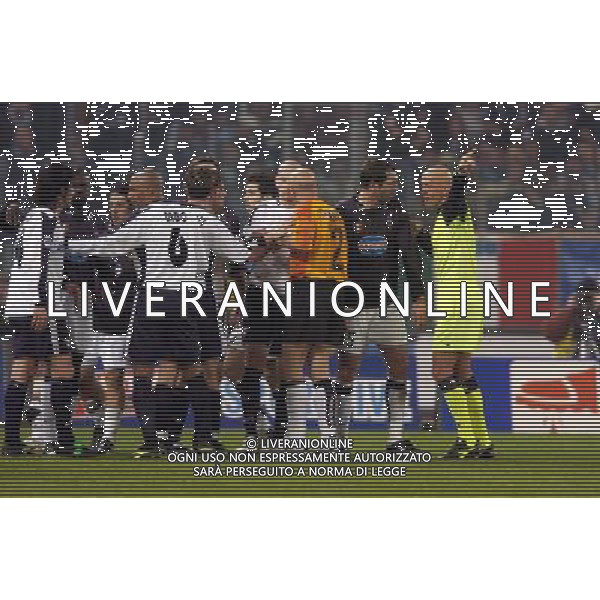 Lazio-juventus Coppa Italia finale andata Tim Cup 17/03/2004 nella foto espulsione di igor tudor foto pasquazi/agenzia aldo liverani