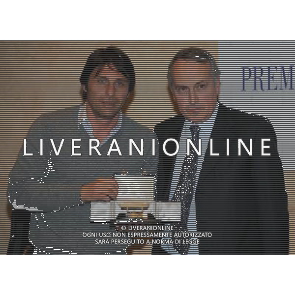 Panchina d Oro e Panchina d Argento 2010 Firenze - 07.02.2011 Nella Foto:Antonio Conte riceve il premio miglior panchina di serie b non ritirato l\'anno precedente /Ph.Vitez-Ag. Aldo Liverani