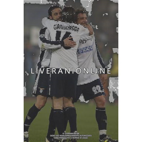 Roma 17/03/2004 Lazio-Juventus Tim Cup 2003/2004 Nella foto: Gioia dei giocatori della Lazio.* Ph Gianni Nucci/Aldo Liverani