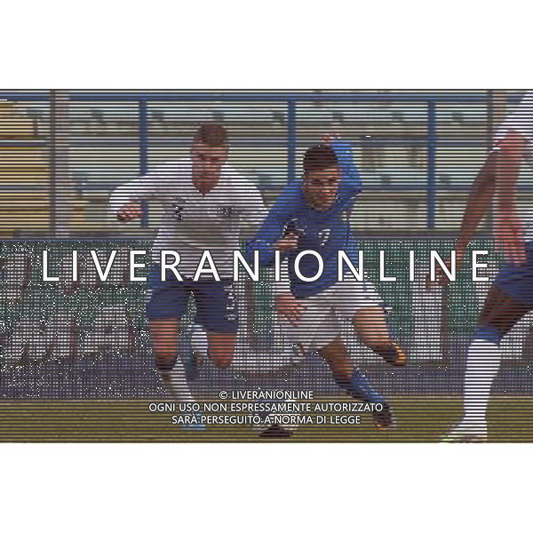 EMPOLI, 08 FEBBRAIO 2011 AMICHEVOLE UNDER 21 ITALIA-INGHILTERRA NELLA FOTO: D\'ALESSANDRO E BENNET FOTO STEFANO D\'ERRICO/AG. ALDO LIVERANI S.A.S.