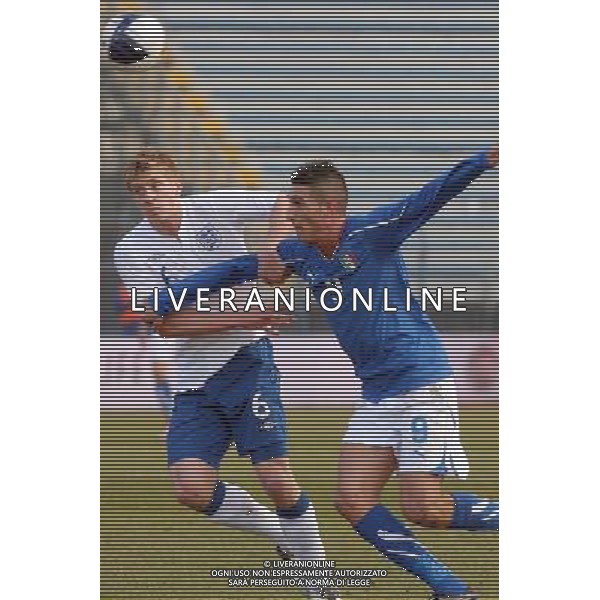 EMPOLI, 08 FEBBRAIO 2011 AMICHEVOLE UNDER 21 ITALIA-INGHILTERRA NELLA FOTO: MACHEDA E MEE BEN FOTO STEFANO D\'ERRICO/AG. ALDO LIVERANI S.A.S.