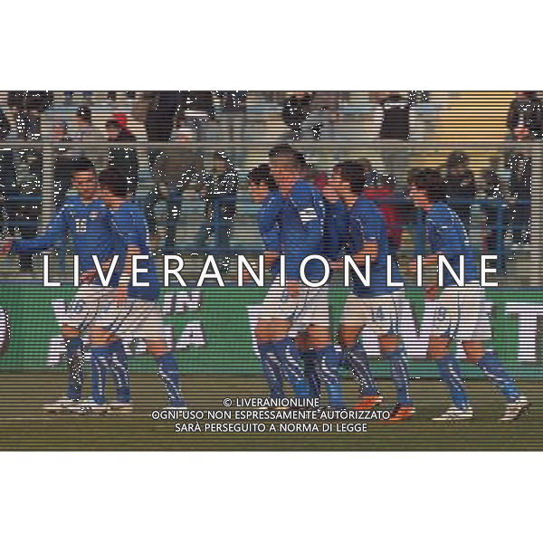 EMPOLI, 08 FEBBRAIO 2011 AMICHEVOLE UNDER 21 ITALIA-INGHILTERRA NELLA FOTO: ESULTANZA DELL\'ITALIA DOPO IL GOL DELL\'1-0 DI MACHEDA FOTO STEFANO D\'ERRICO/AG. ALDO LIVERANI S.A.S.