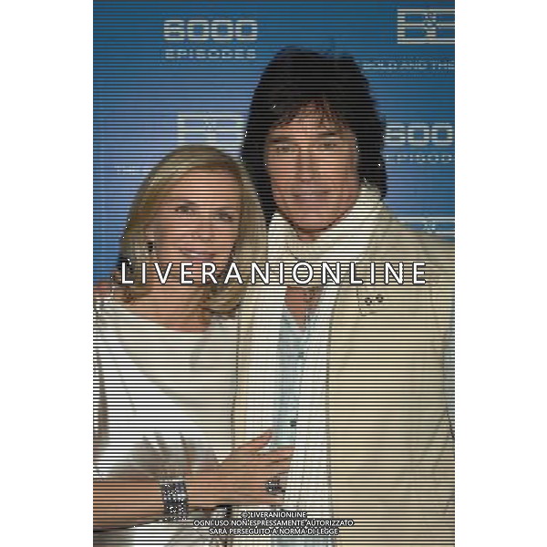 Katherine Kelly Lang and Ronn Moss Photo by Scott Downie The Bold and the Beautiful, today marks the broadcast date of the 6,000th episode with a special cast and crew party on the set where all episodes were filmed CBS Television Studios Los Angeles February 7, 2011 - Los Angeles, California Il Bold and the Beautiful, segna oggi la data di trasmissione dell\'episodio 6.000mo con un cast e crew party speciale sul set, dove tutti gli episodi sono stati girati AG. ALDO LIVERANI SAS ITALY ONLY *** Local Caption ***