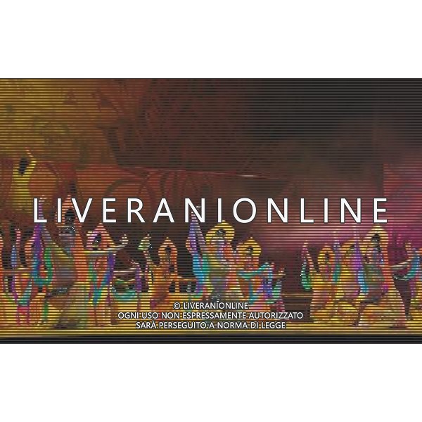 (110211) -- LANZHOU, Feb. 11, 2011 () -- Actresses perform during a dance drama called \'Dunhuang My Dreamland\' in Lanzhou, capital of northwest China\'s Gansu Province, Feb. 10, 2011. (/Jia Xiaoyun) (xzj) Lanzhou , attrici durante l\'eseguzione di una danza chiamata \'Dunhuang My Dreamland\' AG. ALDO LIVERANI ITALY ONLY *** Local Caption *** .