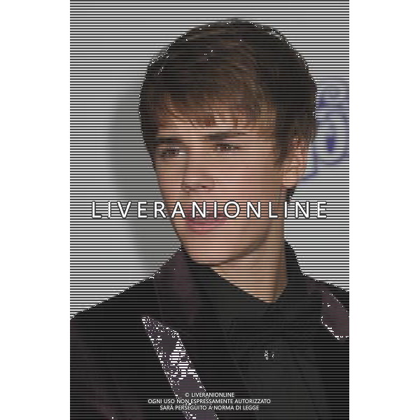 8 February 2011 - Los Angeles, California - Justin Bieber. \'Justin Bieber: Never Say Never\' Los Angeles Premiere held at Nokia Theater L.A. Live. Photo Credit: Byron Purvis/AdMedia AG. ALDO LIVERANI SAS ITALY ONLY *** Local Caption ***