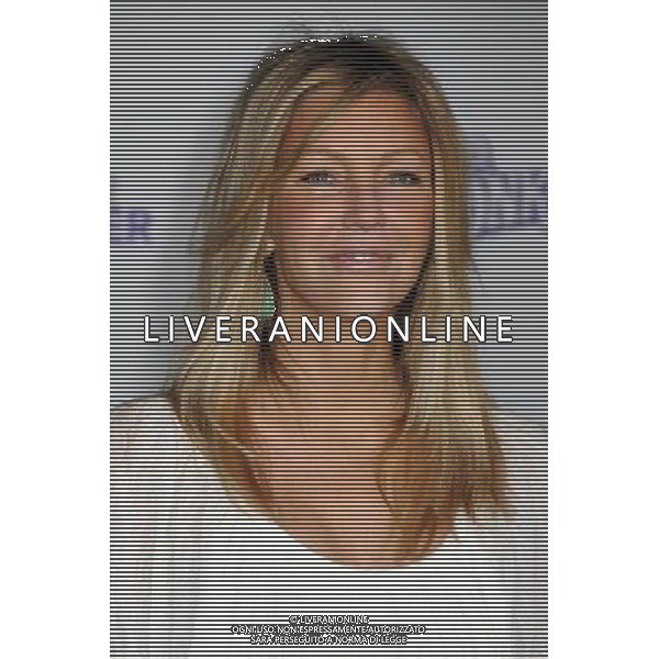 8 February 2011 - Los Angeles, California - Heather Locklear. \'Justin Bieber: Never Say Never\' Los Angeles Premiere held at Nokia Theater L.A. Live. Photo Credit: Byron Purvis/AdMedia AG. ALDO LIVERANI SAS ITALY ONLY *** Local Caption ***