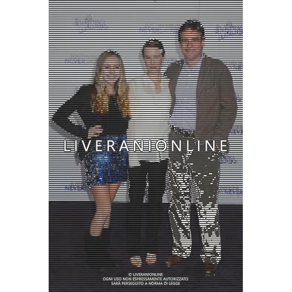 8 February 2011 - Los Angeles, California - Robert Sean Leonard and family. \'Justin Bieber: Never Say Never\' Los Angeles Premiere held at Nokia Theater L.A. Live. Photo Credit: Byron Purvis/AdMedia AG. ALDO LIVERANI SAS ITALY ONLY *** Local Caption ***