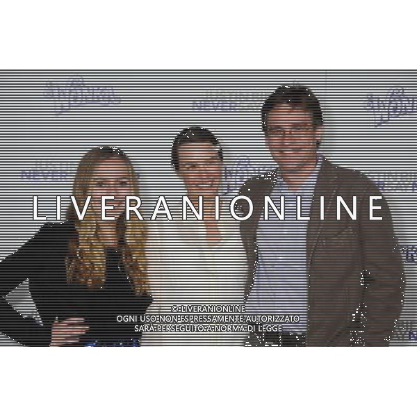 8 February 2011 - Los Angeles, California - Robert Sean Leonard and family. \'Justin Bieber: Never Say Never\' Los Angeles Premiere held at Nokia Theater L.A. Live. Photo Credit: Byron Purvis/AdMedia AG. ALDO LIVERANI SAS ITALY ONLY *** Local Caption ***