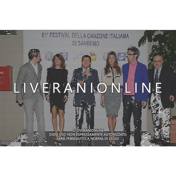 SANREMO 14 FEBBRAIO 2011 61mo FESTIVAL DELLA CANZONE ITALIANA CONFERENZA STAMPA DI PRESENTAZIONE UFFICIALE NELLLA FOTO LUCA BIZZARRI , ELISABETTA CANALIS , GIANNI MORANDI , BELEN RODRIGUEZ , PAOLO KESSISOGLU FOTO GAZZANICA/AG. ALDO LIVERANI SAS