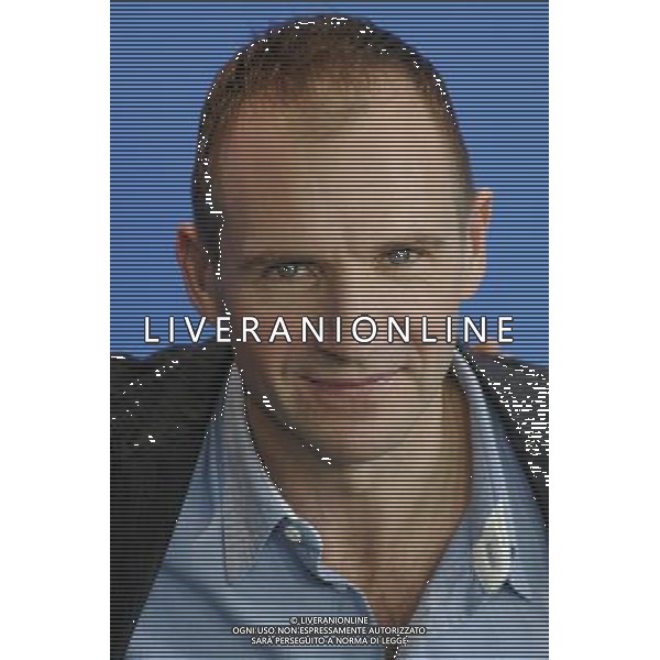 Actor and director Ralph Fiennes during the photocall for \'Coriolanus\' atBerlinale 2011 / 61st Berlin International Film Festival 14.02.2011 BERLIN 2011 FESTIWAL FILMOWY W BERLINIE PREMIERA FILMU FOT. FUTURE IMAGE/NEWSPIX.PL ITALY ONLY!!! --- Newspix.pl /AG ALDO LIVERANI CINEMA BERLINALE CINEMA FESTIVAL - ITALY ONLY - *** Local Caption *** .