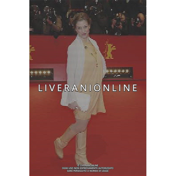Actress Marie Baeumer attending attending the Red Carpet of the film \'Pina 3D\' during 61st International Film Festival in Berlin / Berlinale 2011 FESTIWAL FILMOWY BERLINALE PREMIERA FILMU CZERWONY DYWAN FOT. FUTURE IMAGE/NEWSPIX.PL ITALY ONLY !!!! --- Newspix.pl /AG ALDO LIVERANI CINEMA BERLINALE CINEMA FESTIVAL - ITALY ONLY - *** Local Caption *** .