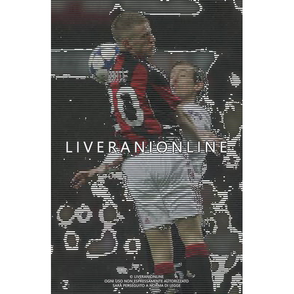 Milan - Tottenham Champions League 15/02/2011 nella foto ignazio abate e crouch ©luzzani/Agenzia Aldo Liverani Sas
