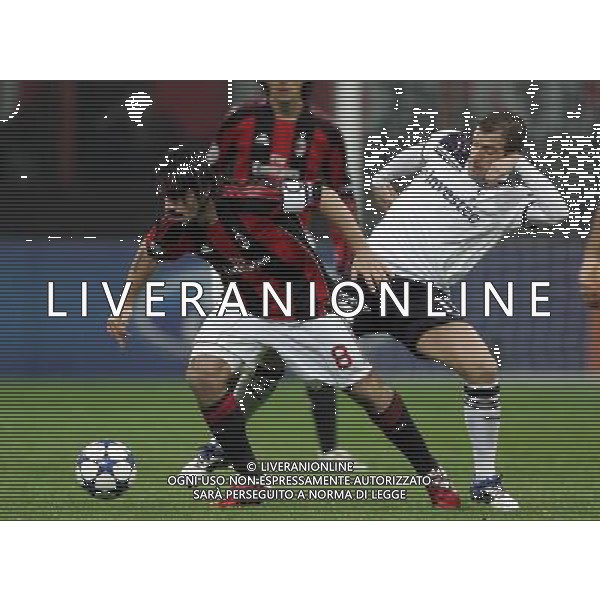 MILAN-TOTTENHAM HOTSPUR 15/02/2011 CHAMPIONS LEAGUE NELLA FOTO gennaro gattuso van der vaart rafael FOTO MARCO LUZZANI-AG ALDO LIVERANI 