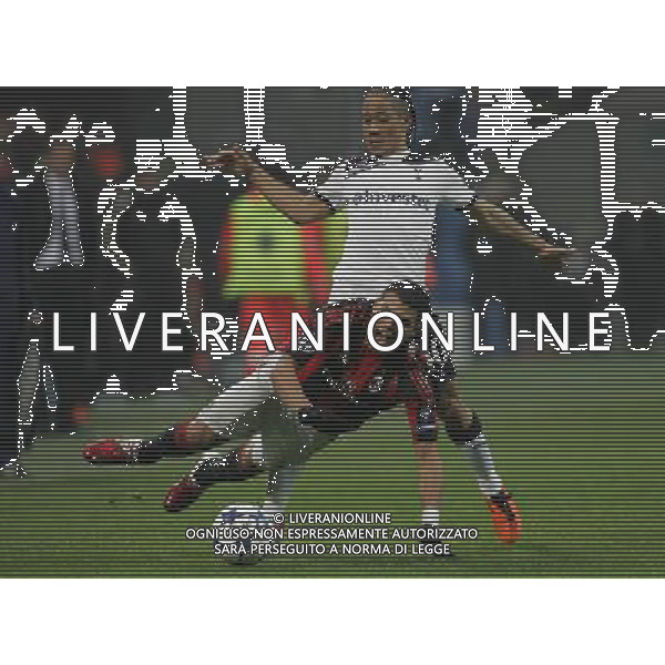 MILAN-TOTTENHAM HOTSPUR 15/02/2011 CHAMPIONS LEAGUE NELLA FOTO pienaar steven e thiago silva FOTO MARCO LUZZANI-AG ALDO LIVERANI 