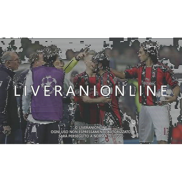 MILAN-TOTTENHAM HOTSPUR 15/02/2011 CHAMPIONS LEAGUE NELLA FOTO gattuso discute animatamente con la panchina del tottenham FOTO MARCO LUZZANI-AG ALDO LIVERANI 