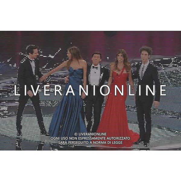 61mo Festival della canzone Italiana di Sanremo prima serata 15/02/2011 nella foto Gianni Morandi con Belen Rodriguez, Elisabetta canalis, Luca Bizzarri e Paolo Kessissoglu ©Gazzaniga/Agenzia Aldo Liverani Sas